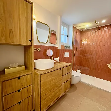 Apartment Mas A La Plage- 2 Bedrooms, Terrace, Parking La Croix-Valmer